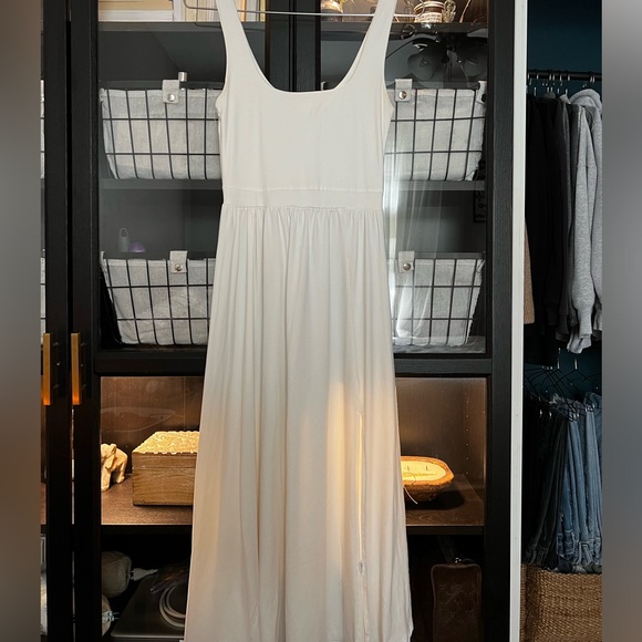 Ardene Super Soft Midi Dress with Slit - Picture 2 of 3